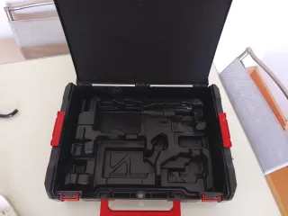 Caja de herramientas negra