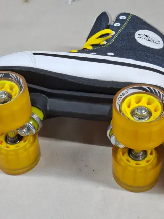 Pattini a rotelle Hudora denim con lacci gialli