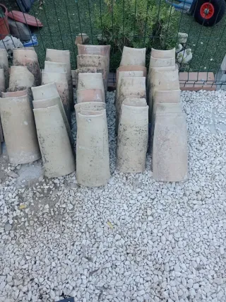 Tejas antiguas de barro (aprox. 100 años)