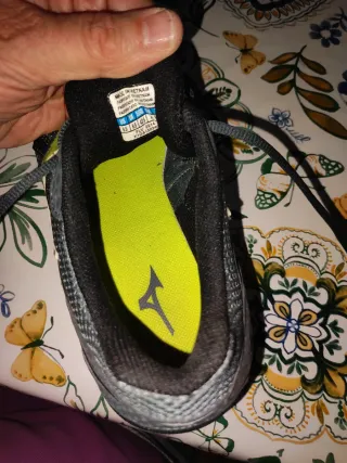 Scarpe da running Mizuno grigie