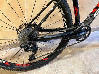 Bicicleta Scott Scale 710