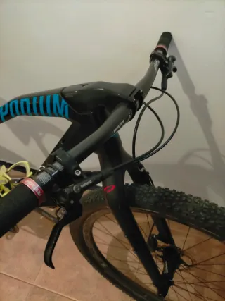 Bicicleta MONDRAKER Podium