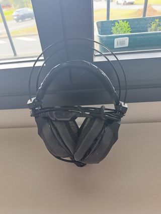 Auriculares Gaming Indeca Ukkonen