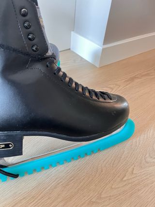 Pattini da ghiaccio Graf 500 neri taglia 44