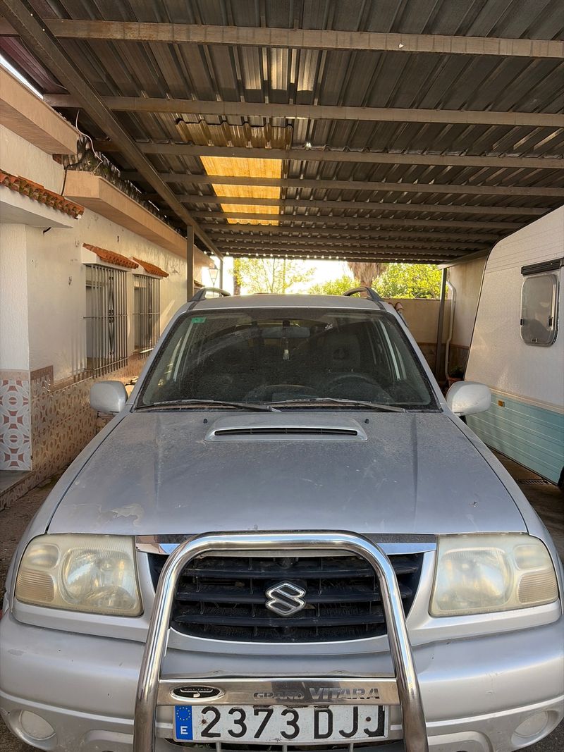 Suzuki Grand Vitara 2005 - foto 1