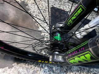 Santa Cruz Bronson C