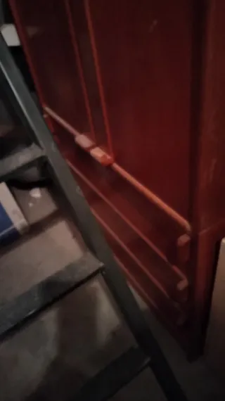 Dono armario de madera