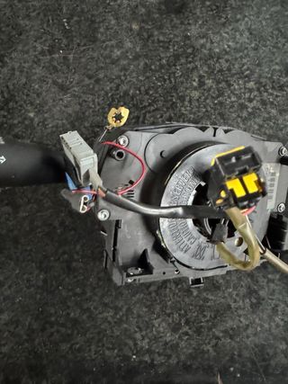 Com2005 96630724XT Mando Luces