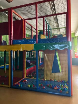 BUSCO SOCIO PARA MONTAR PARQUE  INFANTIL