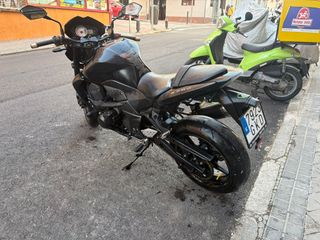 Kawasaki Z750 Negra
