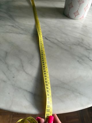 Mesa redonda mármol años 70