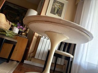 Mesa redonda mármol años 70