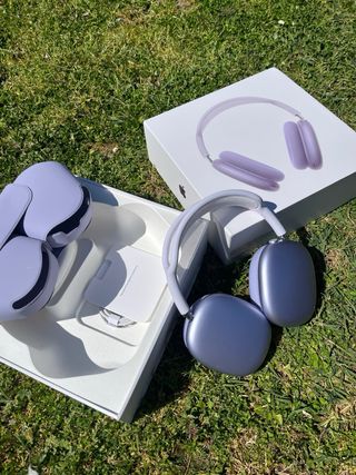 AirPods Max Viola e Bianco