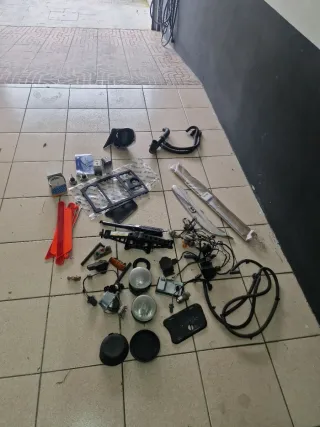 Lote Peças originais Chrysler 300C