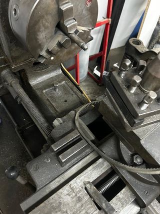 Torno paralelo antiguo grande