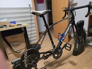 Rodillo Wahoo Kickr v5 + Bicicleta Orbea