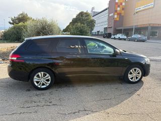 Peugeot 308 2016