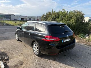 Peugeot 308 2016
