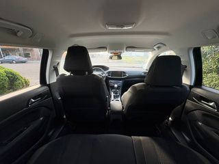 Peugeot 308 2016