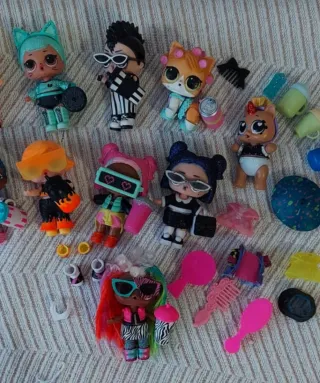 Muñecas LOL con accesorios