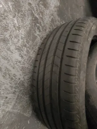 2 Neumáticos 225/55R18 98V