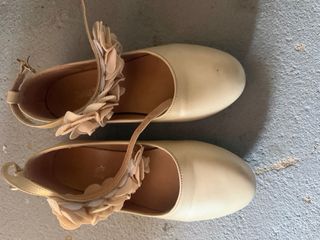 Zapatos comunión niña beige talla 36