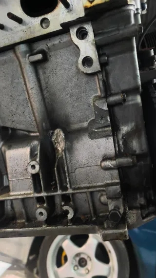 Motor BMW M52 B25