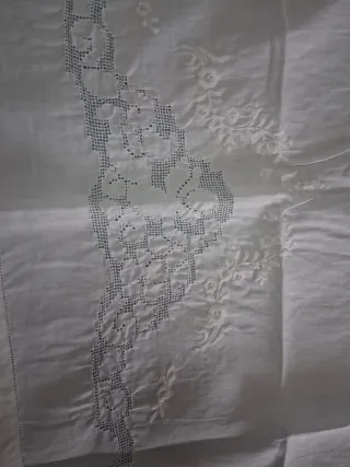 Coppia Asciugamani Lino Ricamati