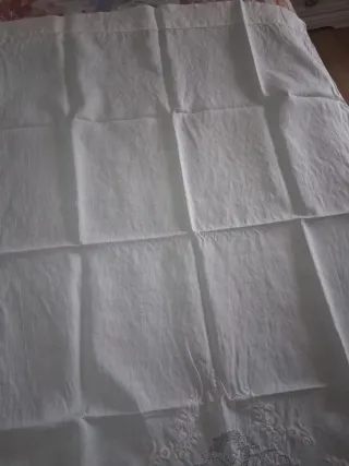 Coppia Asciugamani Lino Ricamati