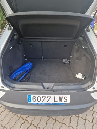 Volkswagen ID.4 Pure 2022 · 71.500 km · Eléctrico