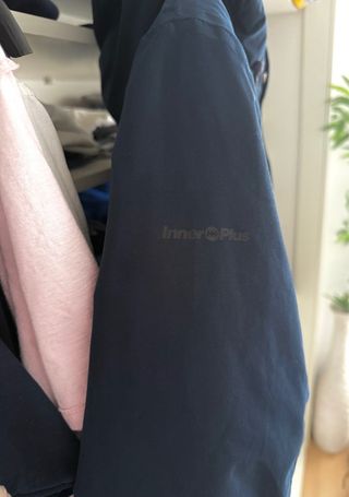 Chaqueta Trangoworld impermeable montaña senderism