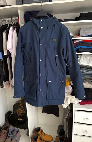 Chaqueta Trangoworld impermeable montaña senderism