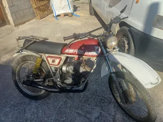 Vespino SC Roja Mobylette.  T max . F9