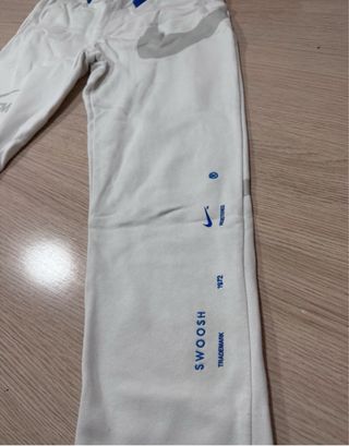 Pantalón chándal Nike blanco