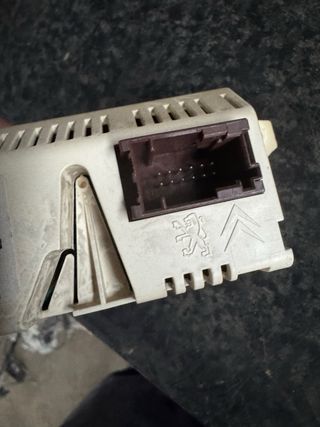 Pantalla Multifunción Peugeot 207 9658083380