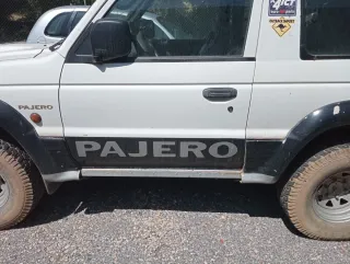Mitsubishi Montero 1998