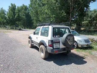 Mitsubishi Montero 1998