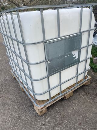 Depósitos de agua GRG 1000L - Contenedores IBC