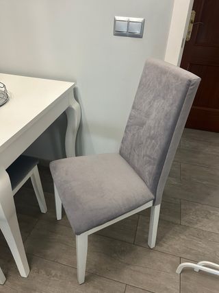 Mesa y 4 Sillas Comedor Salón