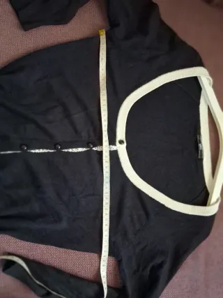 Rebeca chaqueta punto elegante negro y blanco