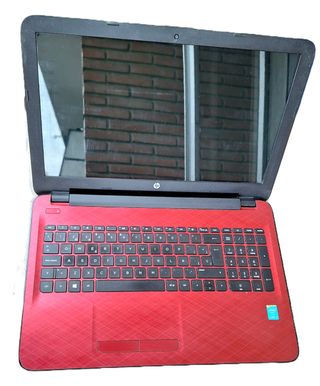 Portátil HP 15-ac133ns Intel i3 Rojo