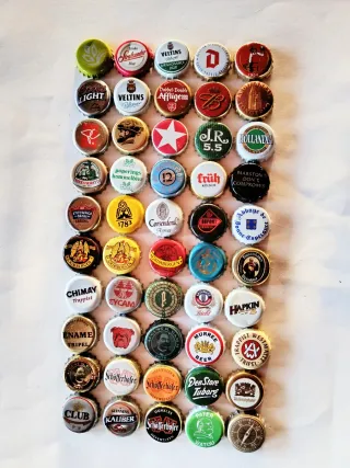 Lote de chapas de cerveza coleccionables