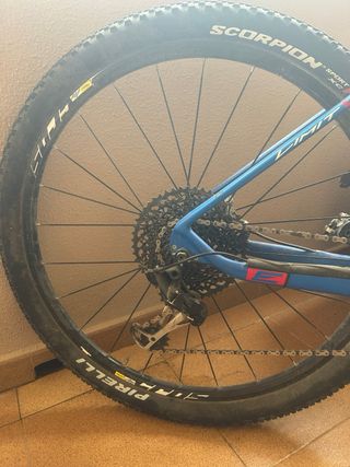 Bicicleta MTB ELIOS LIMIT 29