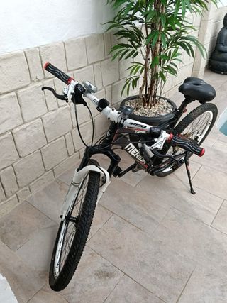 Bicicleta Merida Trail Montaña reforzada