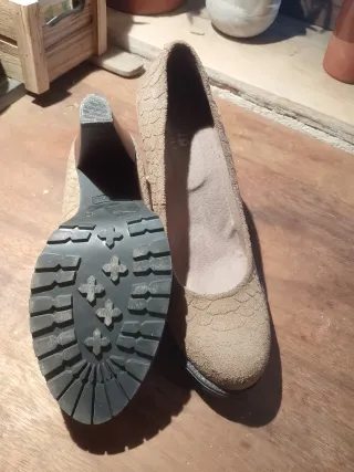 Zapatos Mustang Tacón Beige