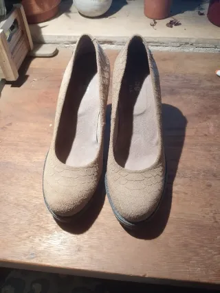 Zapatos Mustang Tacón Beige