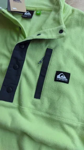 Forro Polar Quiksilver NUEVO con etiquetas XL