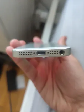 iPhone 5S 16GB Blanco/Gris