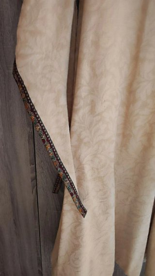 VESTIDO y TÚNICA MEDIEVAL