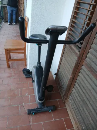 Bicicleta estática Decathlon